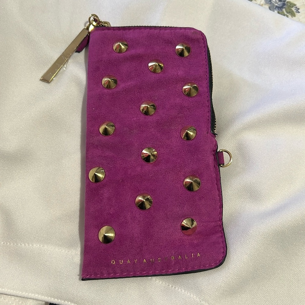 Quay Australia glasses holder